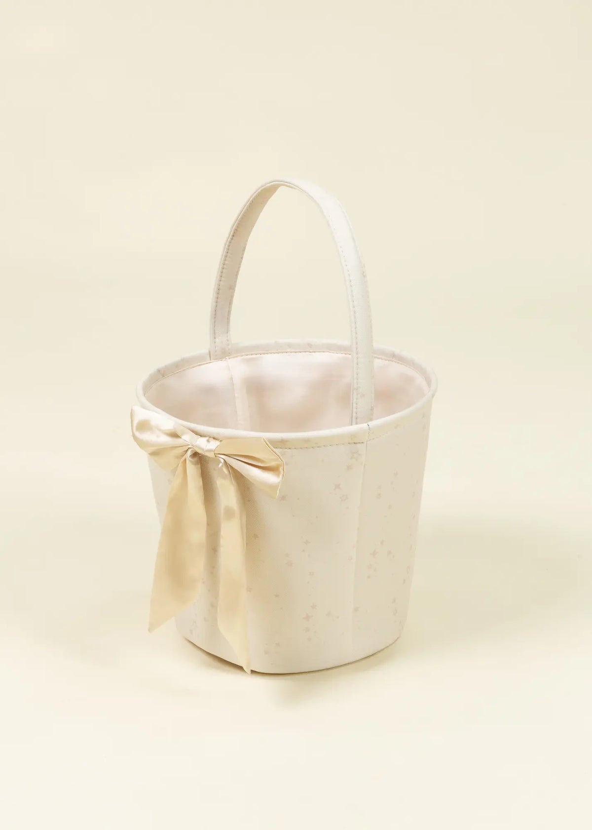 Twinkle Star Treat Basket w/ Bow - Medium
