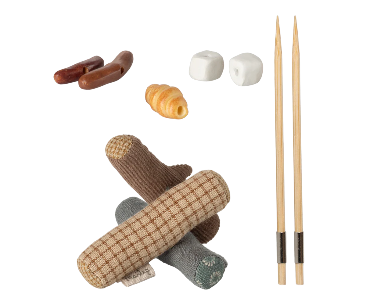 Mouse Bonfire Set