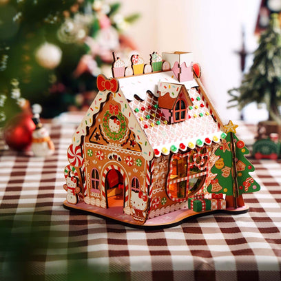 Hello Kitty® and Friends Gingerbread House