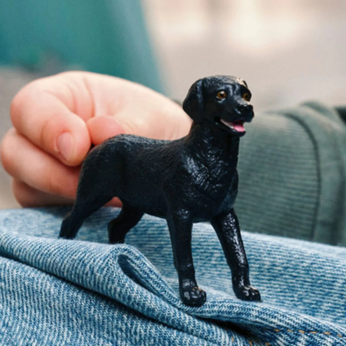 Schleich Black Labrador Retriever Female