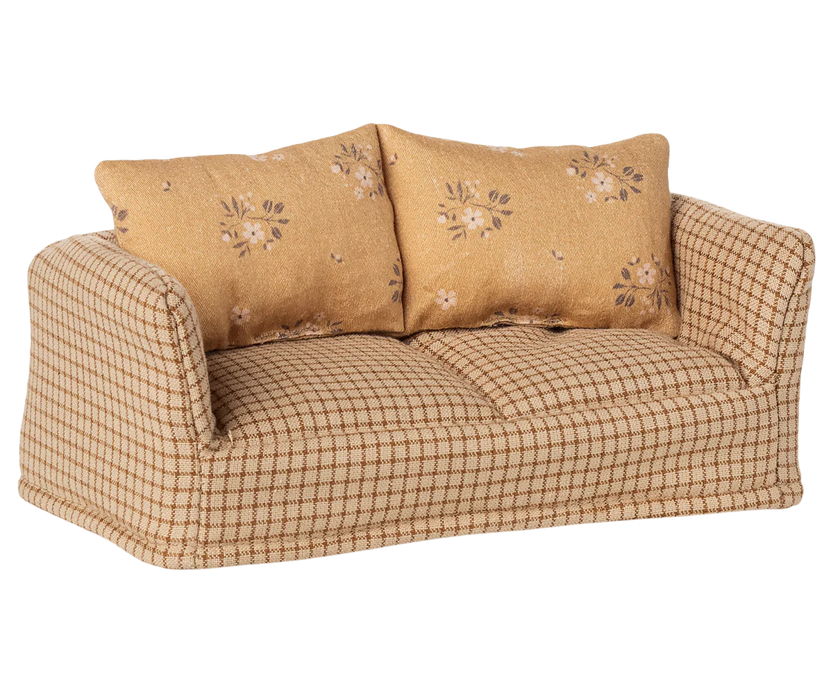 Mouse Couch - Mabel