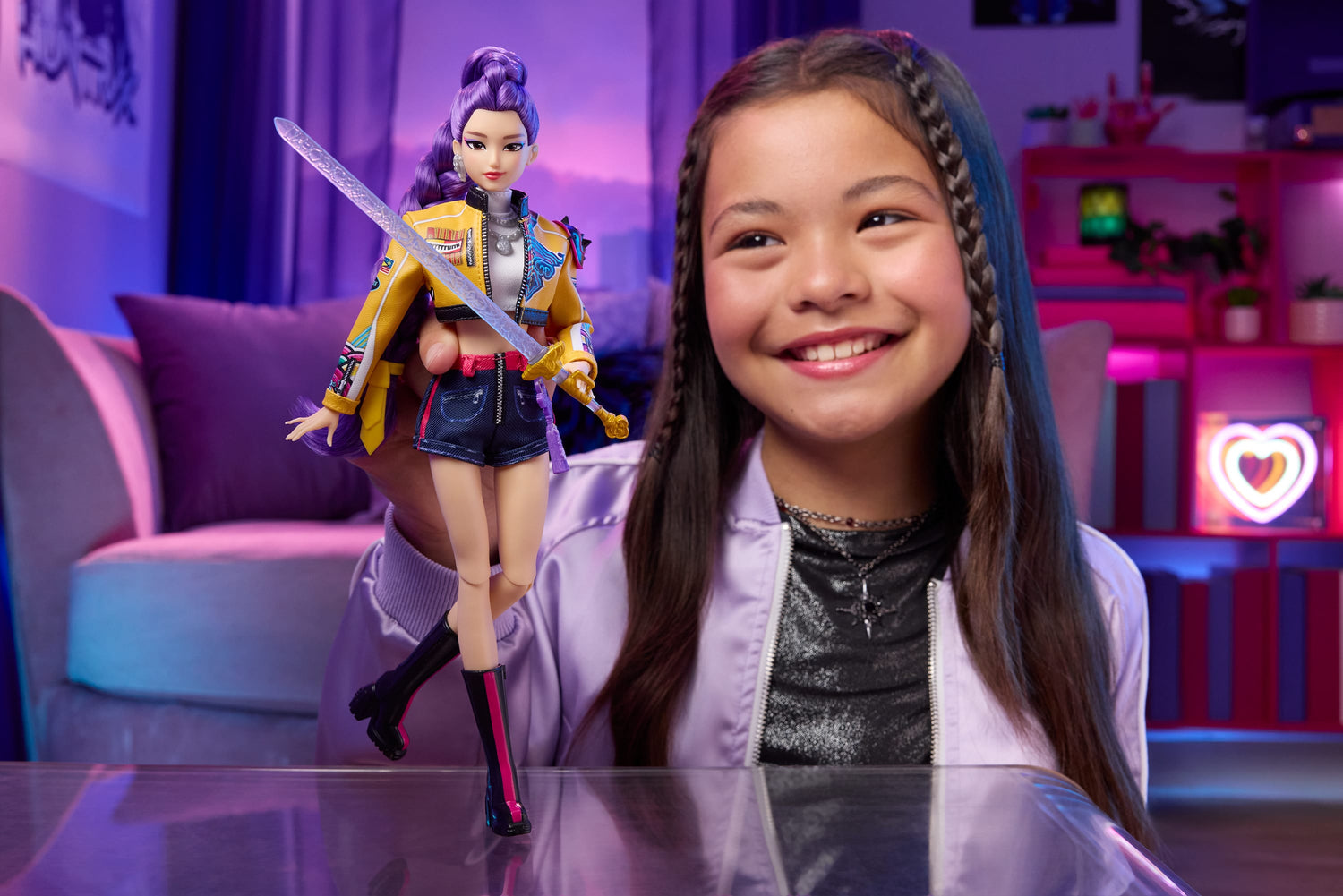 Mattel KPop Demon Hunters HUNTR/X Rumi Fashion Doll in Removable Look with Themed Movie Accessories