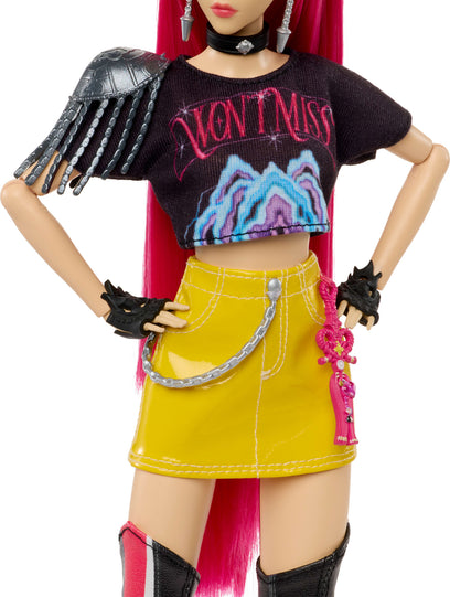 Mattel KPop Demon Hunters HUNTR/X Mira Fashion Doll in Removable Look with Themed Movie Accessories