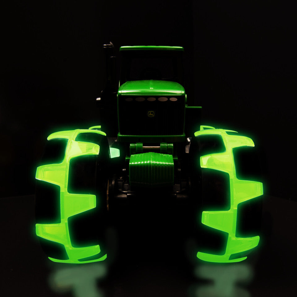 JD Monster Treads Lightning Wheels