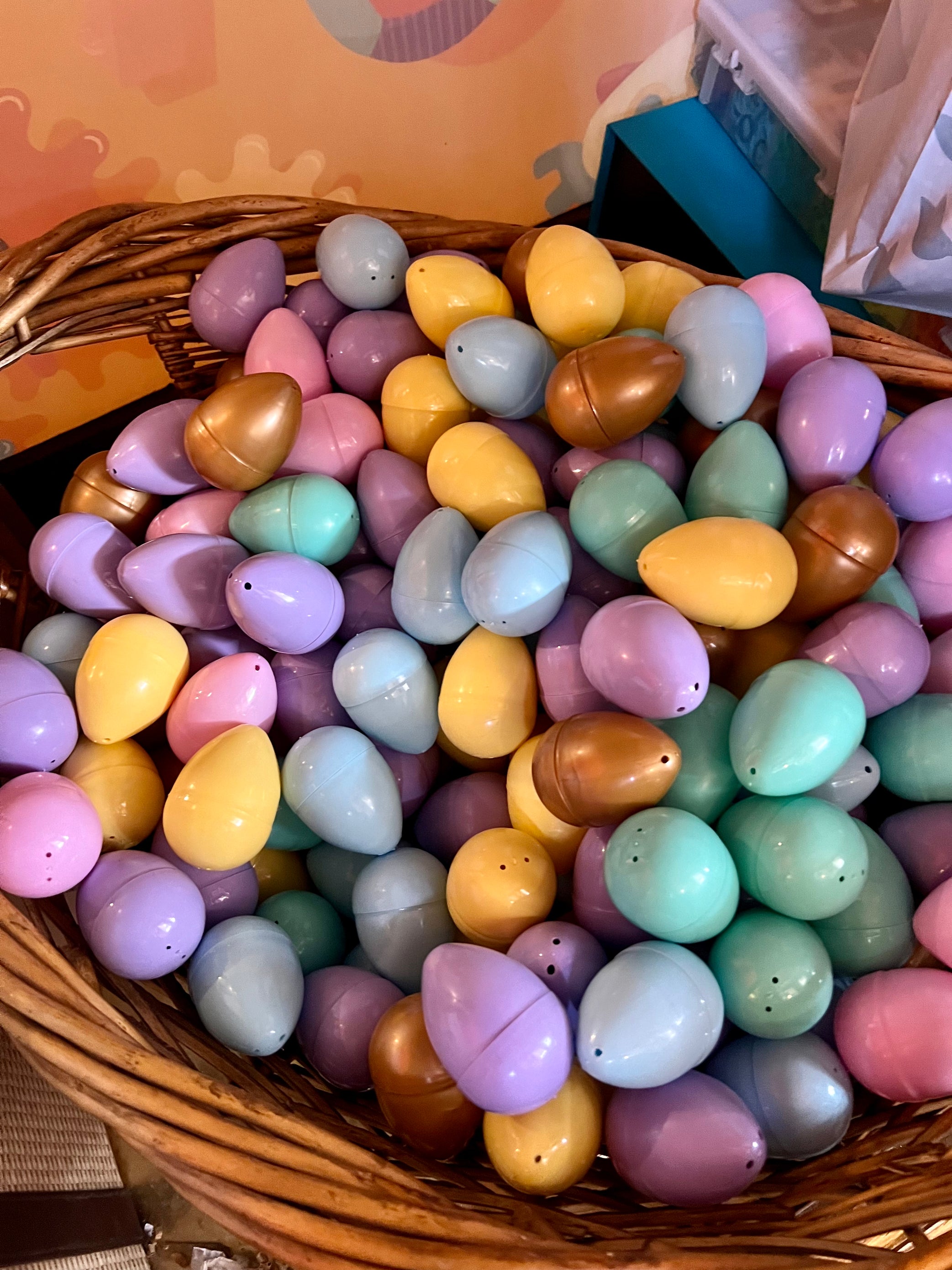 30 Deluxe Stuffed Easter Eggs